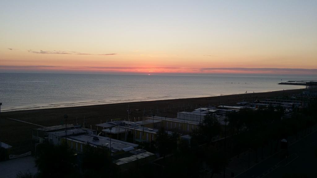 Hotel Mare Pesaro Exterior foto